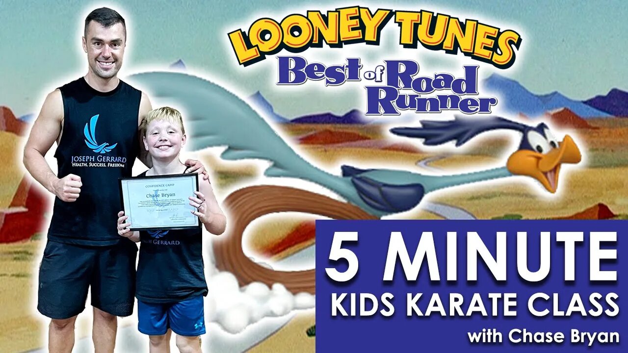 GREEN SCREEN Experience - Racing against the ROAD RUNNER. CHASE v.s. ROAD RUNNER