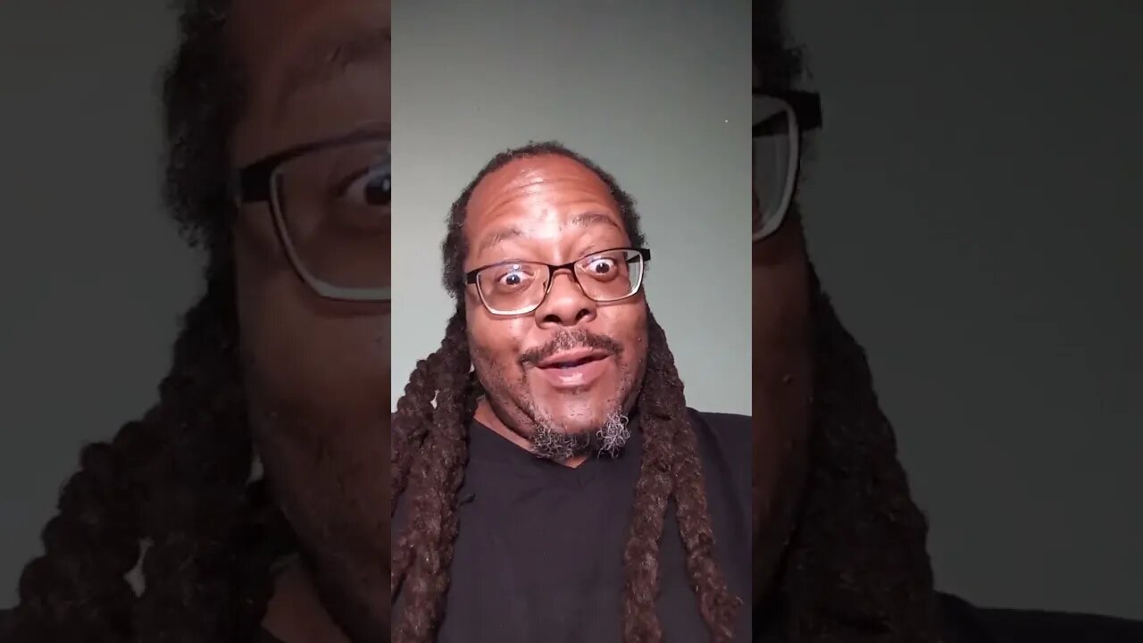 This Is Giving “Don’t Be A Menace To South Central While Drinking Your Juice In The Hood” Vibes!