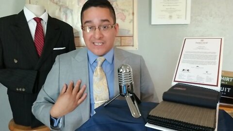 Business Fashion Tip: Use Pocket Squares