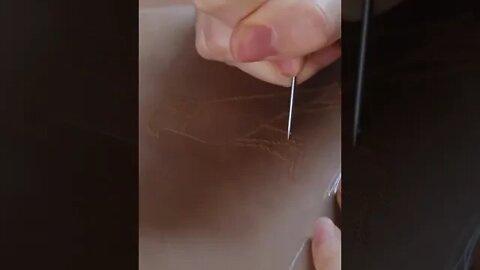 Drawing on a plate 🎨