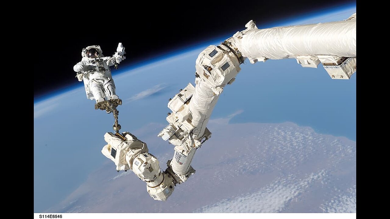 4K Spacewalk Spectacle: NASA's Mesmerizing Extravehicular Activity