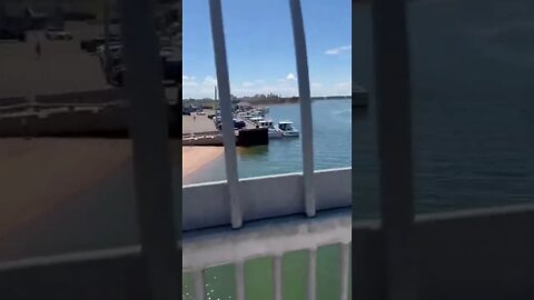 A bridge above the beach