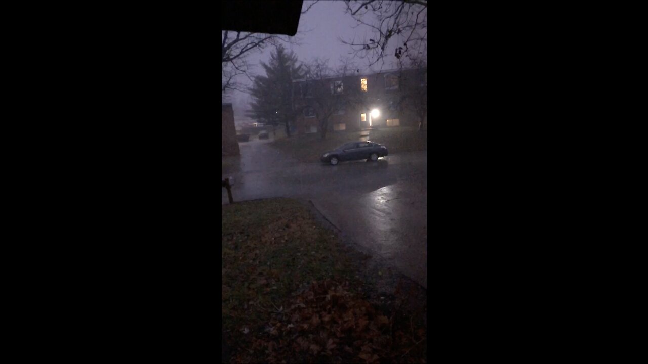 Thunderstorms in Illinois Dec 10th