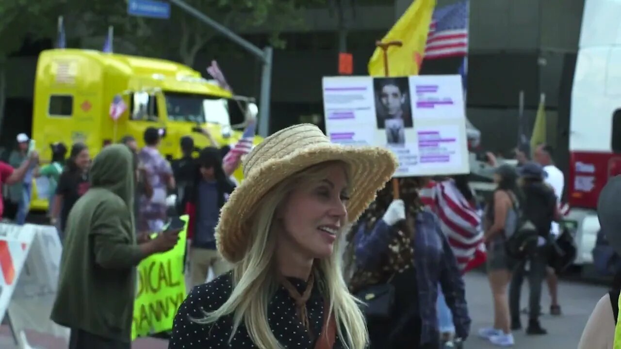 "BOO BOO" as Peoples Convoy Gathers Crowd Before Departing Defeat the Mandates- Los Angeles- 4.10.22