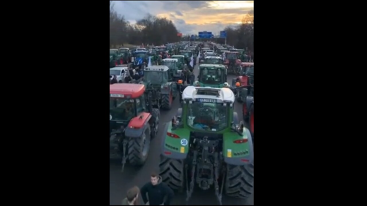 The Farmer Armies Gather & Organize - Tractors vs ZOG Bots in France & Germany