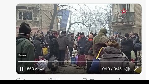 俄羅斯軍隊協助被困市民離開，需要裝甲車和煙霧彈，原因防止納粹武裝襲擊