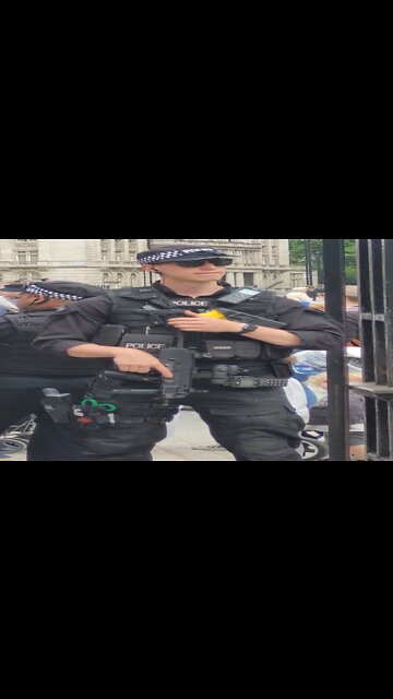 Police ready for it #armedpolice