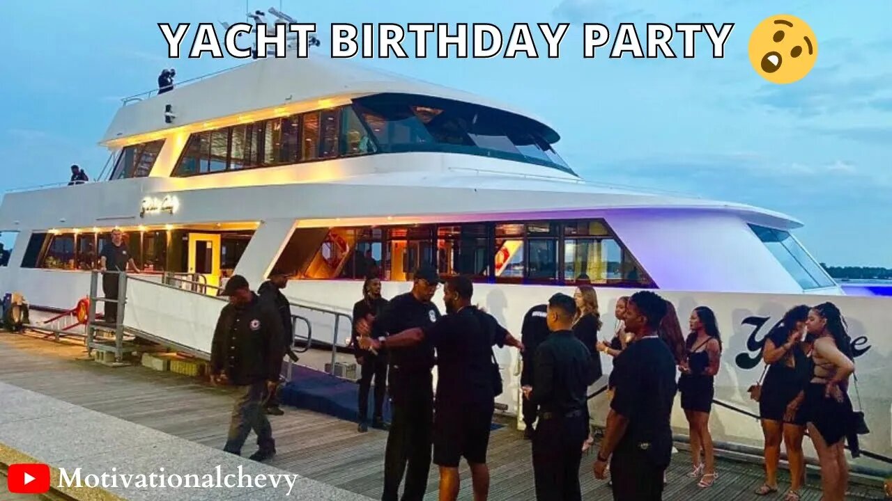 YACHT PARTY 😨 NIGHTLY WAVE PART 3