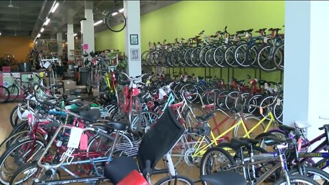 Used bicycle shop 'DreamBikes' prepares teens for the future