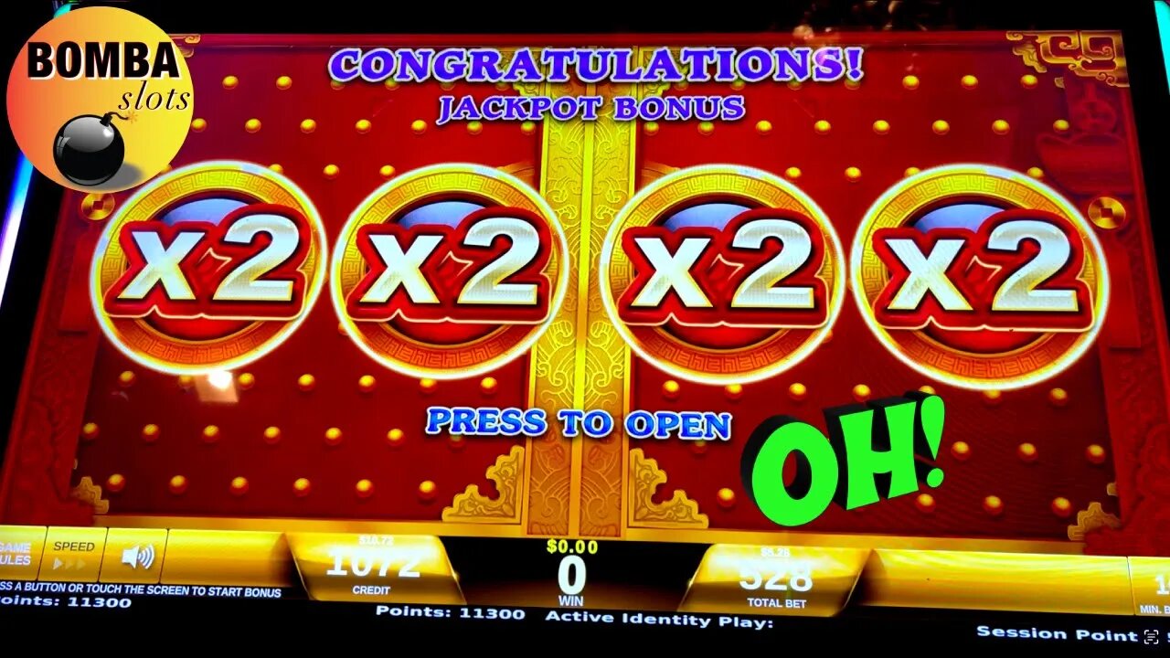 Promises of Glorious Fortunes! #casino #slotmachine