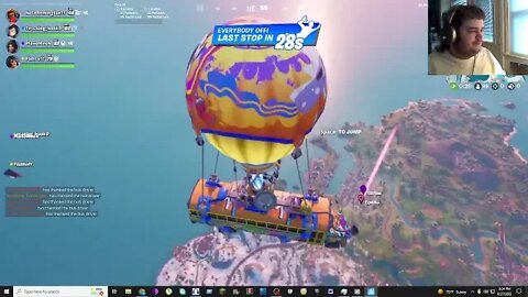 Fortnite + Pizza = Victory! | Fortnite With Friends