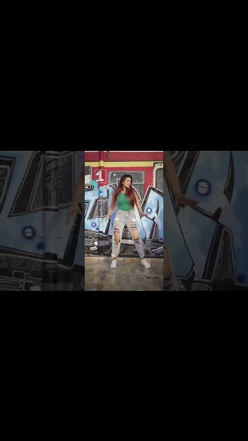 Maine uske Shahar ko chhoda Maine uske gali mein Dil Ko toda//girl dance video#shortsfeed