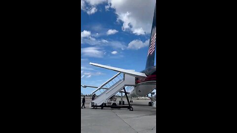 🥲🥹😊President Trump on his way to Atlanta!!!