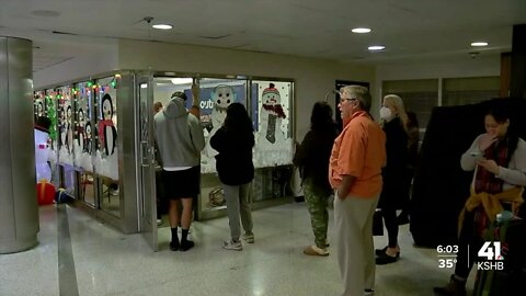 KSHB 41 Reporter among travelers stuck at a Houston airport