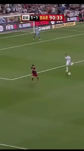 The time Messi lost his control 🤯👽 (short video)