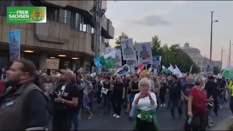 5 9 22 💥Und ab auf den Innenstadt Ring in Leipzig wir sind Zigtausende!