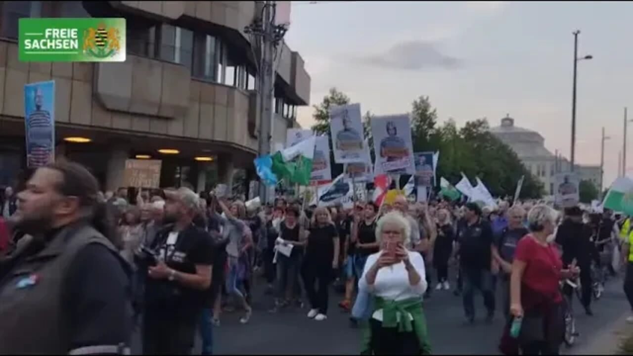 5 9 22 💥Und ab auf den Innenstadt Ring in Leipzig wir sind Zigtausende!