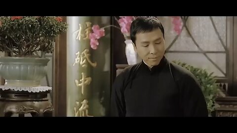 Ip man Ип Ман против вломившегося в его дом мастера Цзинь