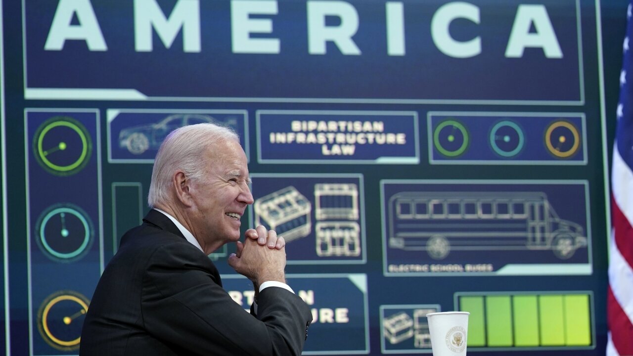Biden Seeks Symbol Of Rebuilding At Collapsed Pittsburgh Bridge
