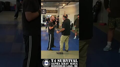 Angles in a fight #selfdefense #kravmaga #jamiearute #martialarts #mma #boxing #fight