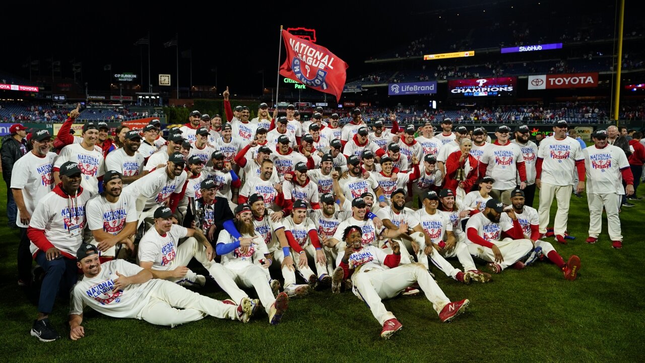 Harper's HR Powers Phillies Past Padres, Into World Series