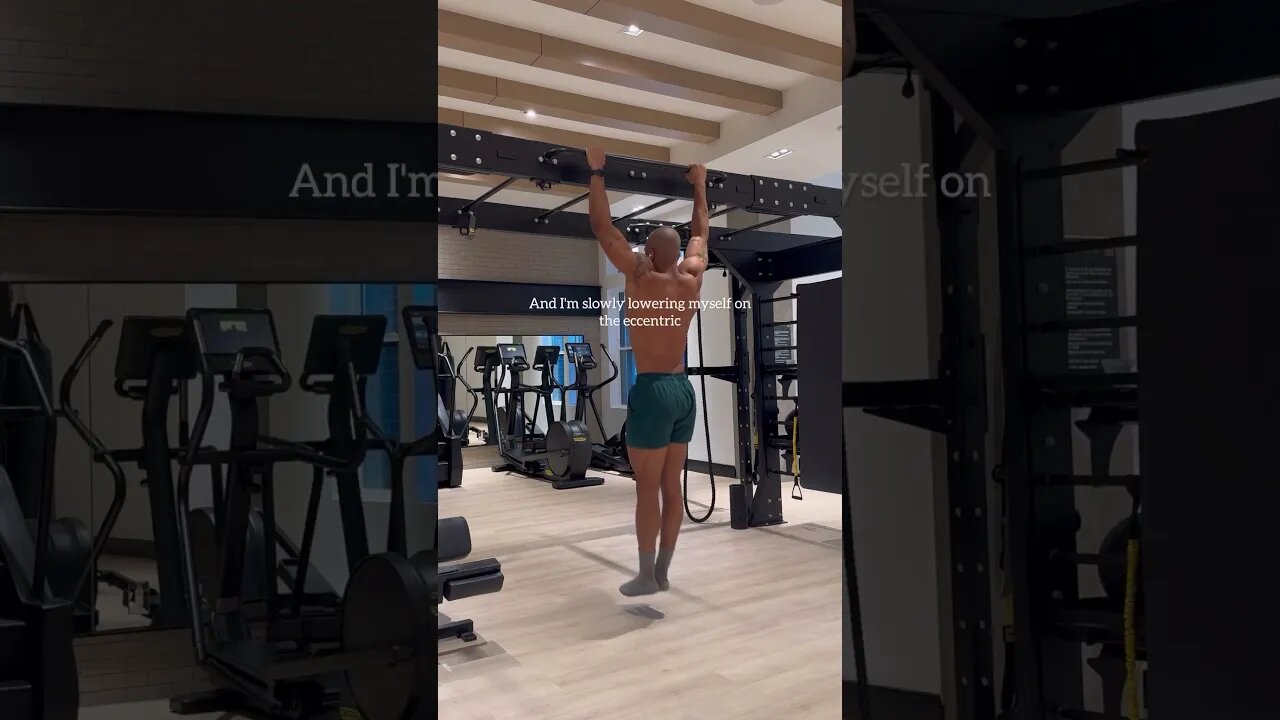 Look at these perfect pull-ups. #shorts