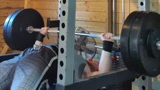 NEW-TECH EXCLUSIVE: 105 Kgs Paused Bench Press Heavy Single. Better than last week!