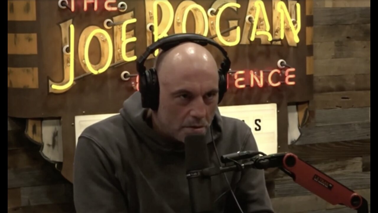 Joe Rogan Flabbergasted By Guest Recalling How He Slept Through Air Raid Sirens in Ukraine