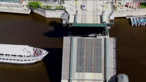 Kilbourn Bridge death police video released for first time