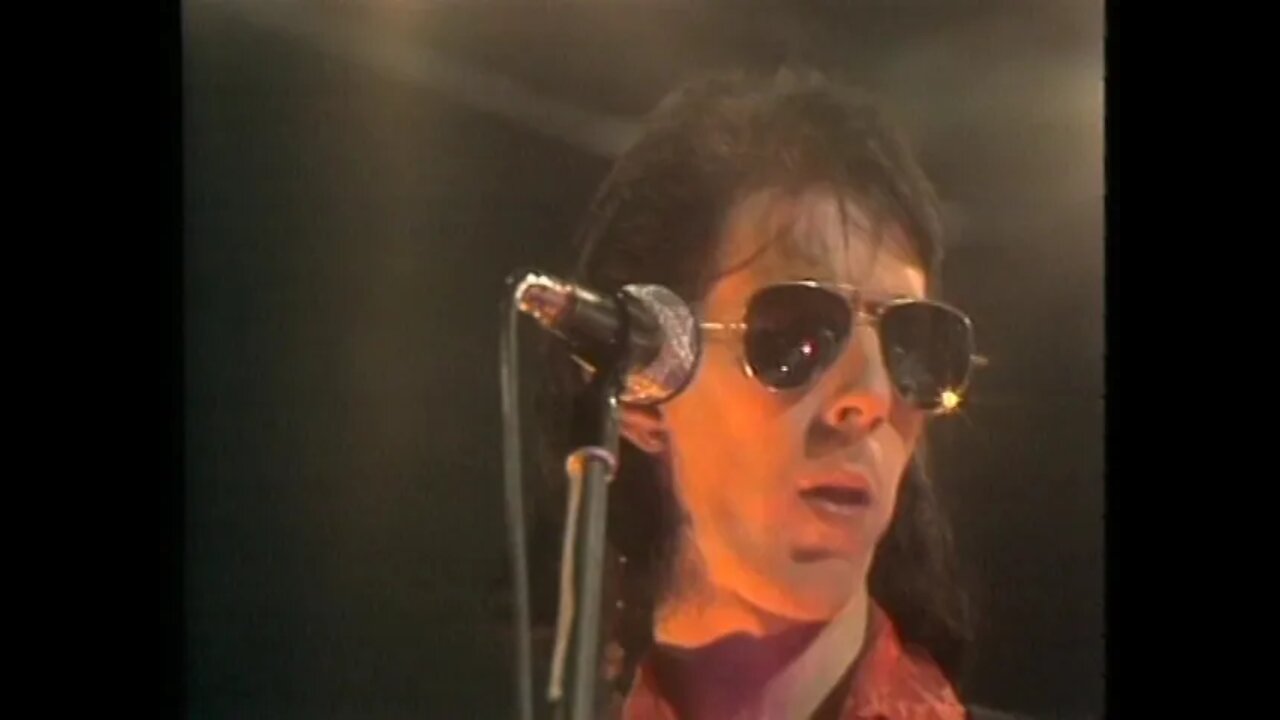 I'm In Touch With Your World - The Cars