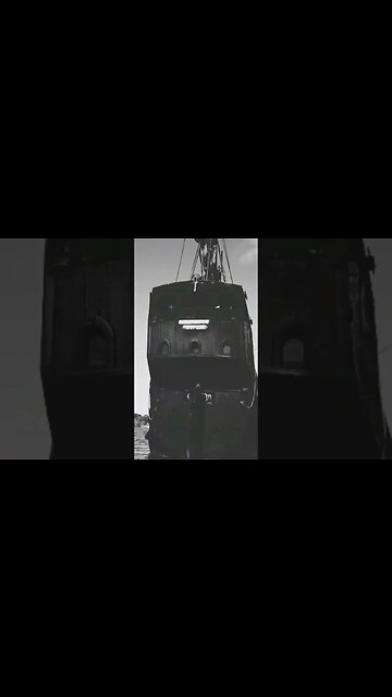 Notorious is a replica of a 14th century Portuguese Caravel.