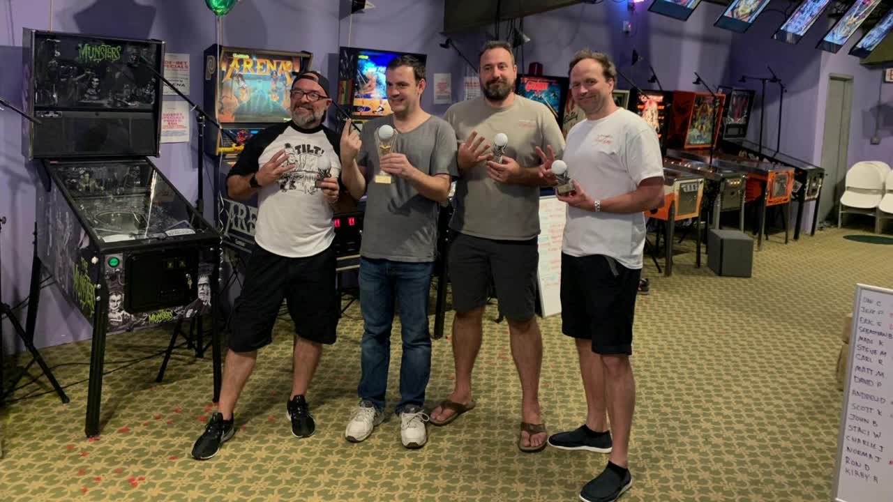 Fox 4 Meteorologist Eric Stone wins first place at pinball tournament