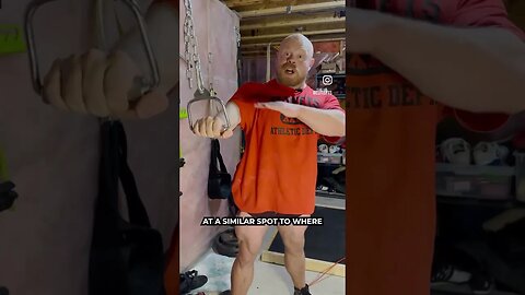 FIND YOUR LATS ON BENCH PRESS 🔑 | #elitefts #sethalbersworth