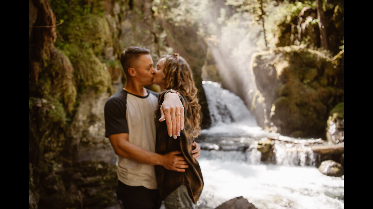 Cory & Hannah Alaskan Engagement