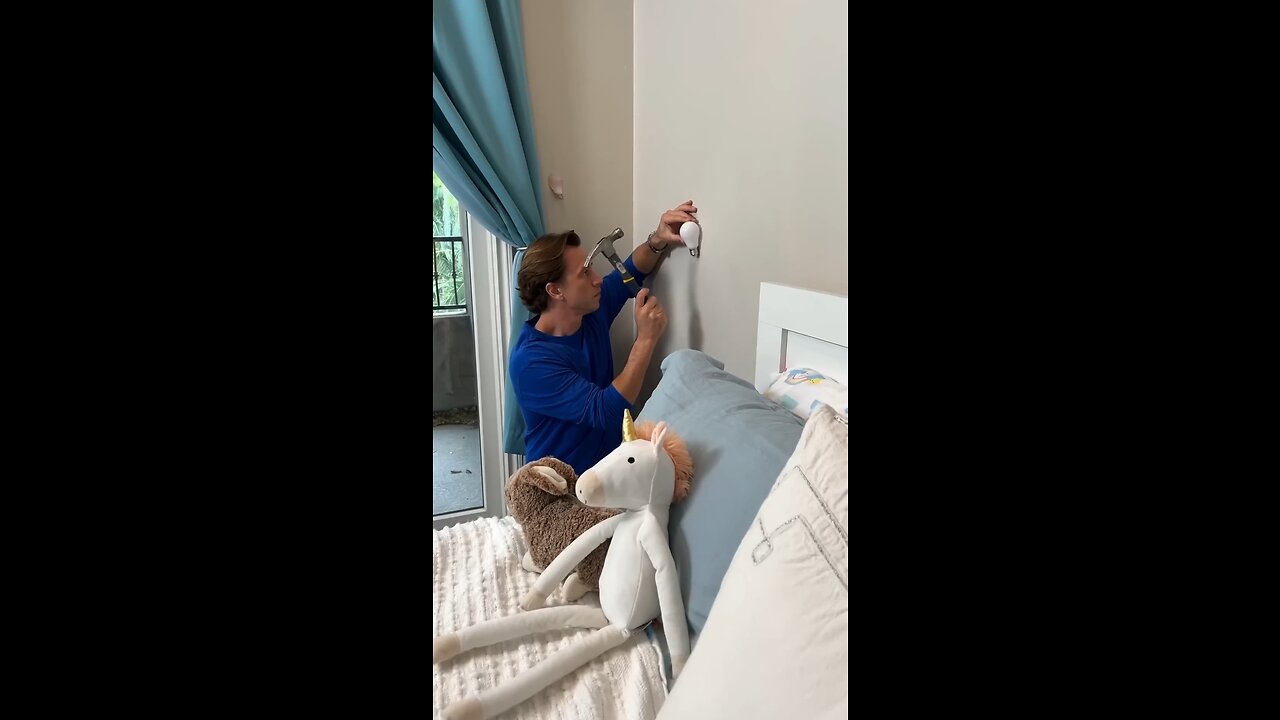 Dad builds best Night-Light for his kids 😲🙀