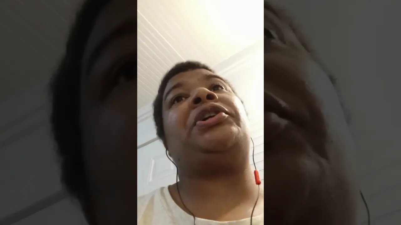 Banana plum smoothie Pt. 2