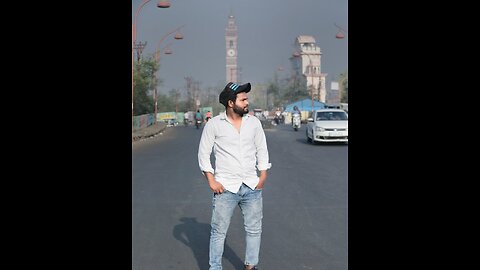 Paisa hi boht badi cheej hai