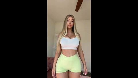 BIG BOOTY MODEL TWERK🍑 #48
