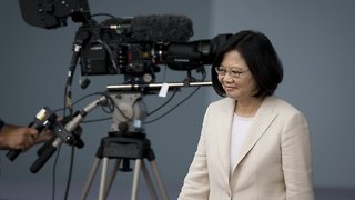 Taiwan President Calls For Speedy Investigation Into Train Derailment
