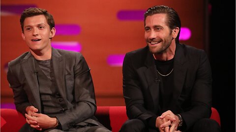 Tom Holland And Jake Gyllenhaal's Secret Treadmill Gym Battle