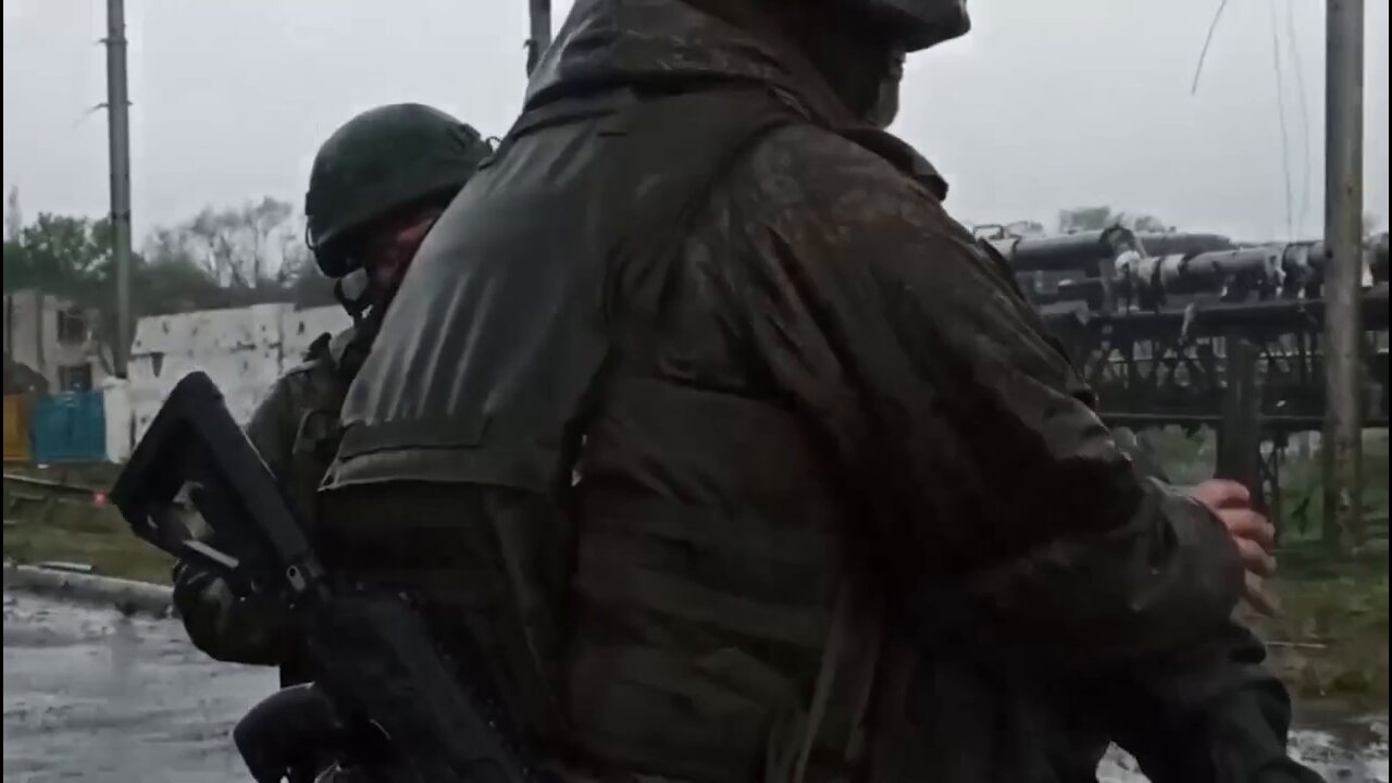 More Ukrainian forces surrendering at Azovstal