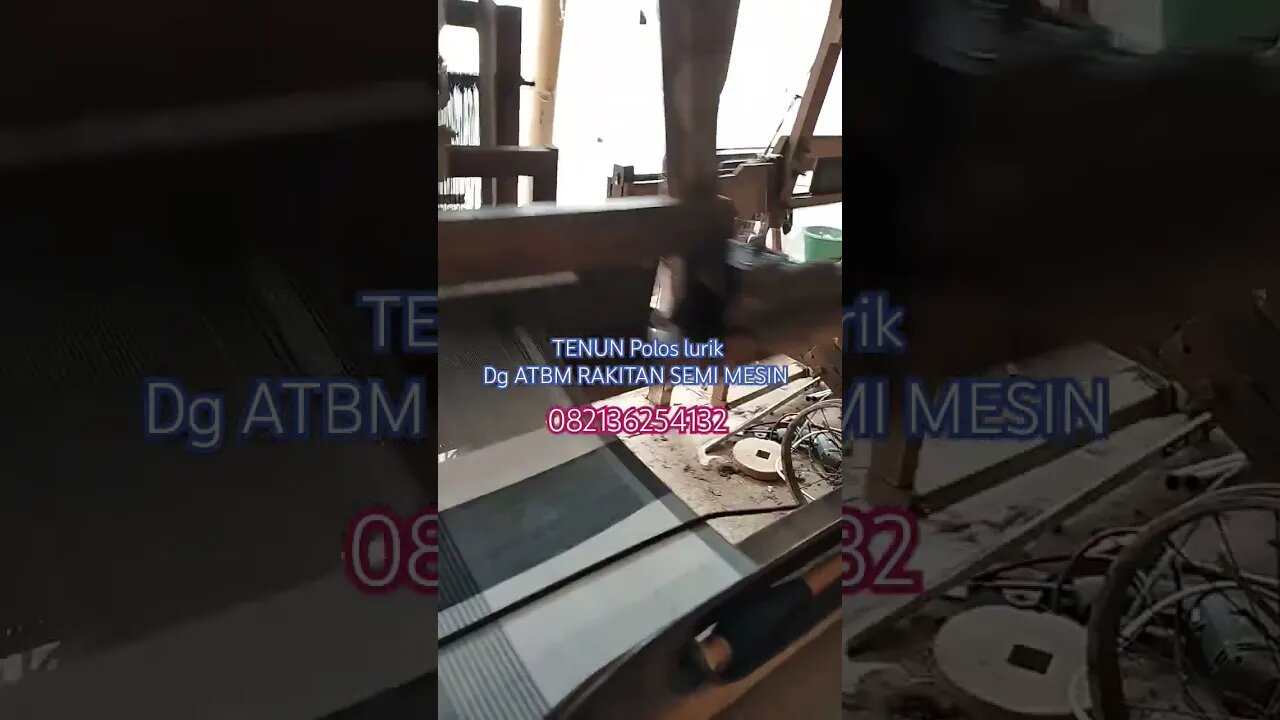 Tenun polos lurik dengan atbm semi mesin #homemade #atbm #diy #powerloom #ikat #viral #manufacturing