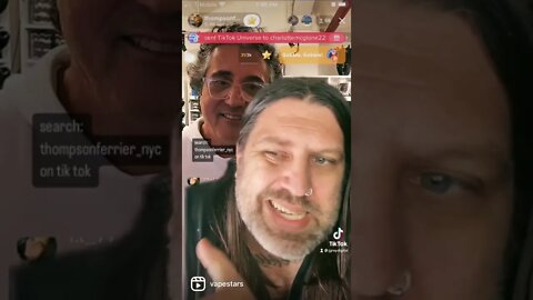 GREAT example of LIVE Streaming to sell products