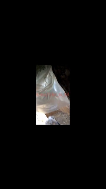 Shell hits very close to Ukrainians hiding in a trench