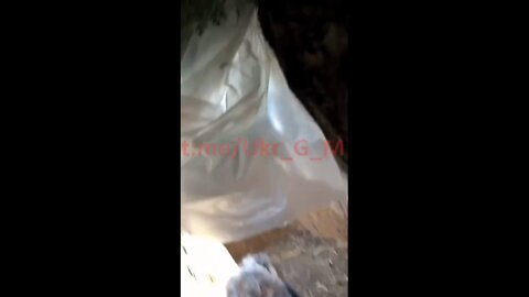 Shell hits very close to Ukrainians hiding in a trench