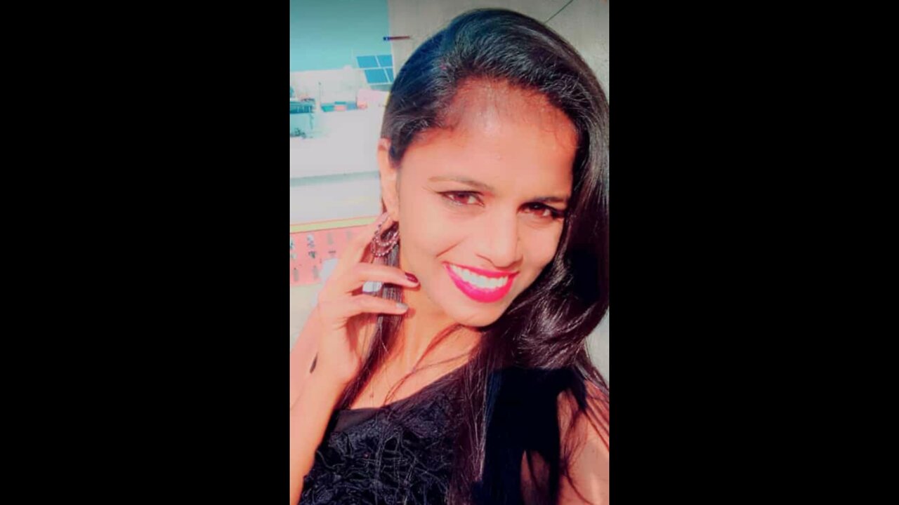 #VILLAGE GIRL FROM INDIA# DANCING ON BOLLYWOOD SONG #AAPSARA"#