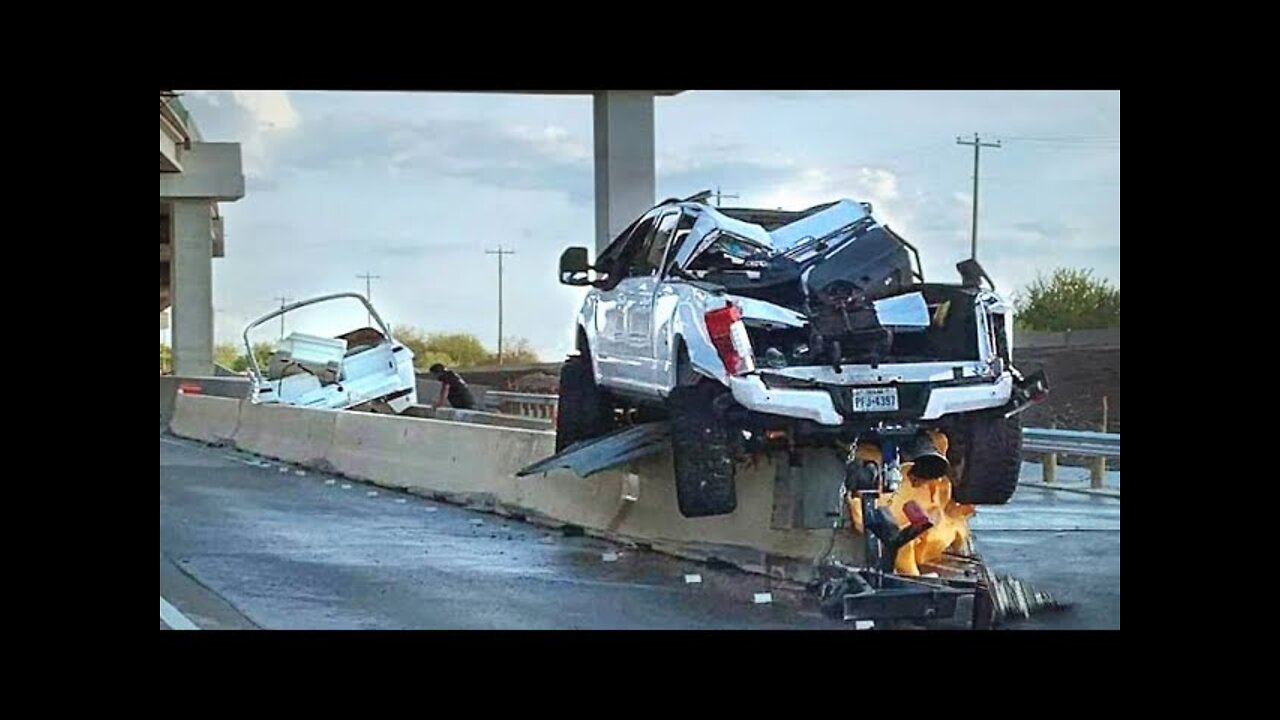 IDIOTS IN CAR COMPILATION