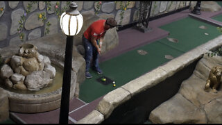 3 Wildest Mini Golf Shots You’ll Ever See 😱