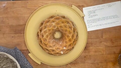 Pumpkin Cake Ring With Lemon Glaze