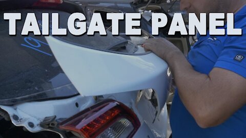 How to Remove a Tailgate Finish Panel - 2015 Subaru Outback